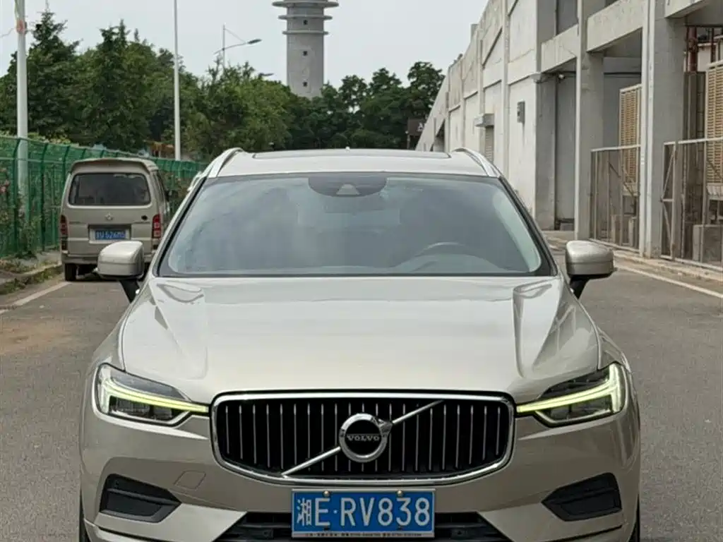 Volvo XC60 2018 T4