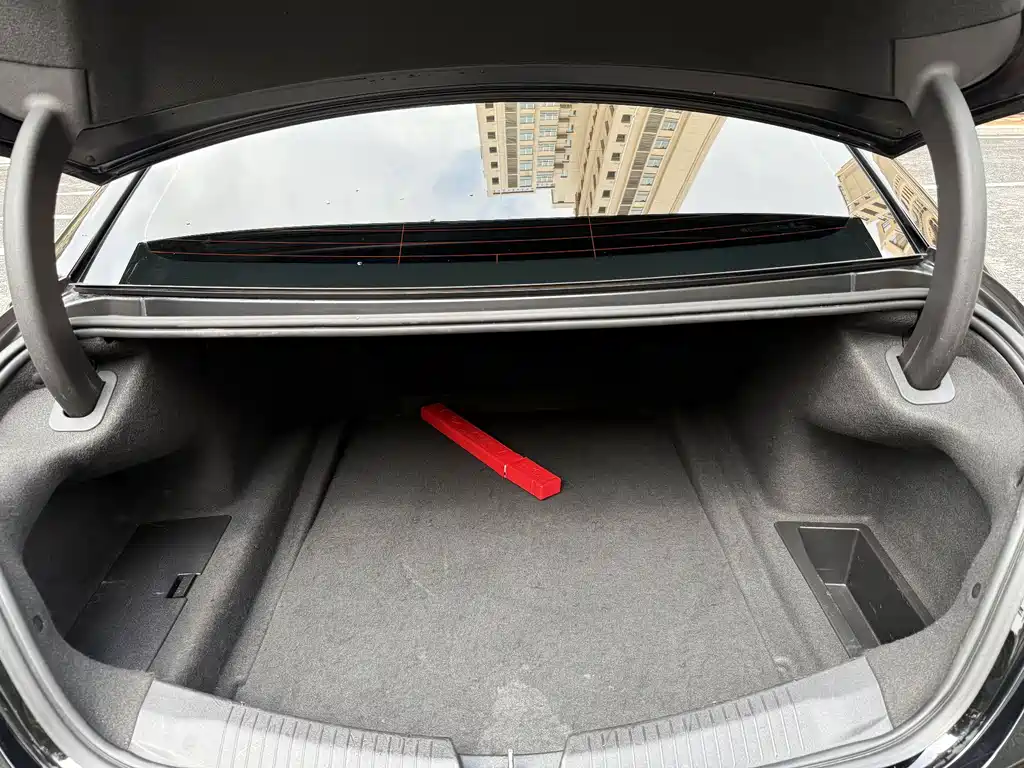 Cadillac CT5 — миниатюра 17