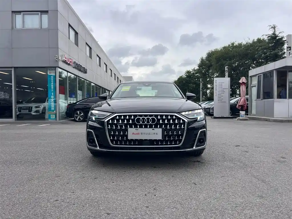 Audi A8 id 4515495 из Китая 9