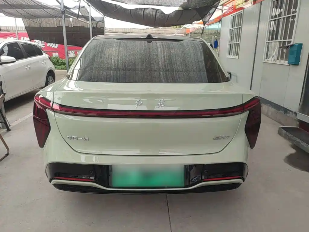 Hongqi Hongqi EH7 — миниатюра 6