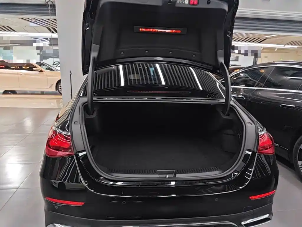 Mercedes-Benz E-Class New Energy — миниатюра 19