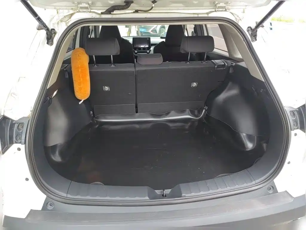 Toyota Frontlander — миниатюра 10