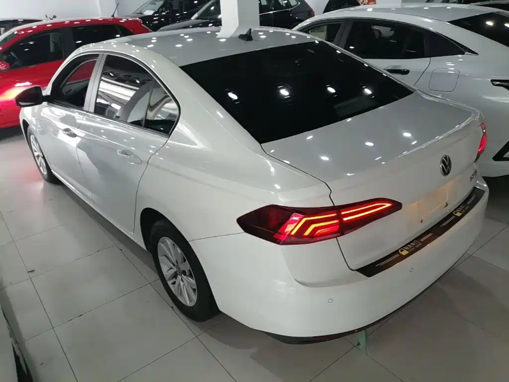 Volkswagen Bora — миниатюра 5