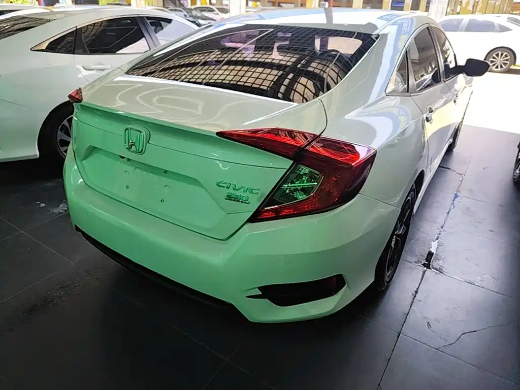 Honda Civic 2019 220TURBO CVT VI