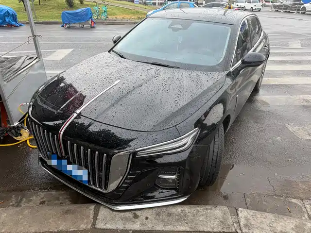 2024 Hongqi H5