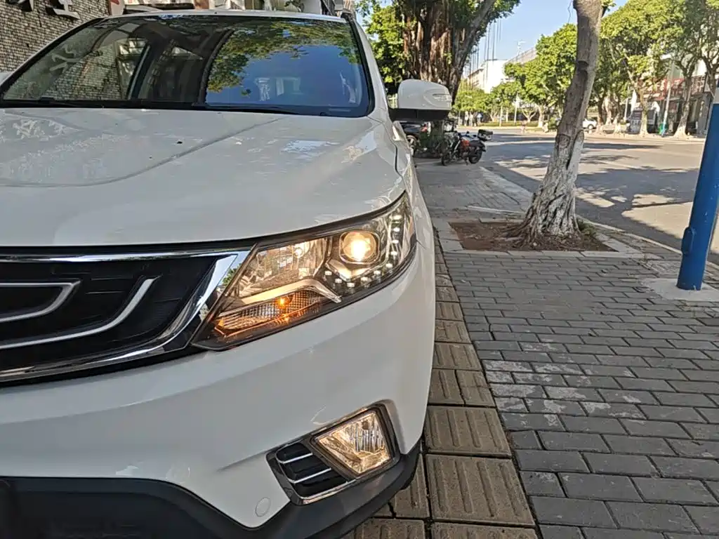 Geely Vision X6 — миниатюра 24