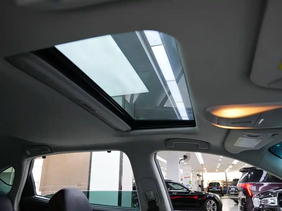 Infiniti Q70 — миниатюра 14