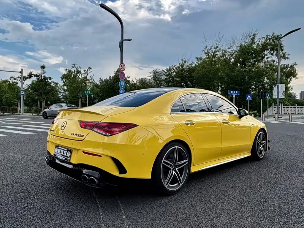 Mercedes-Benz CLA AMG — миниатюра 9