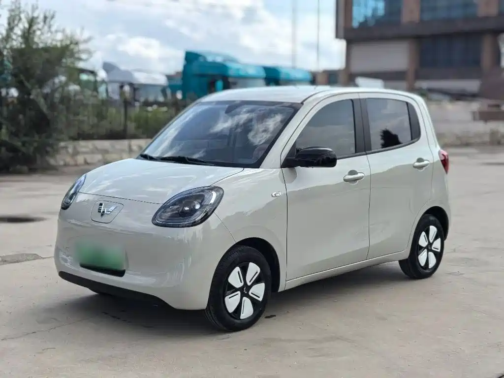 Wuling MINIEV — миниатюра 11