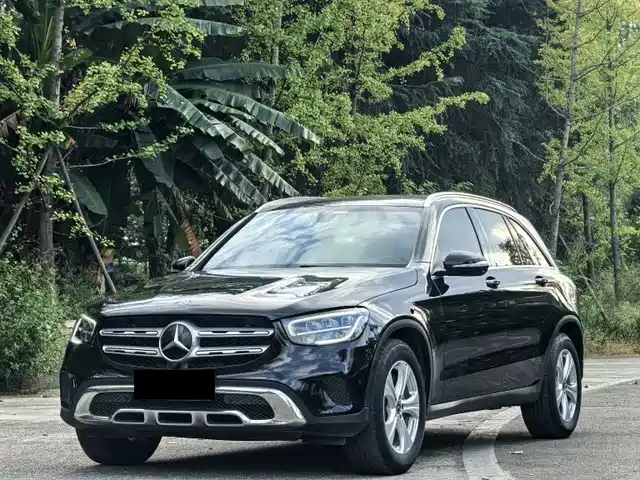 MERCEDES BENZ GLC