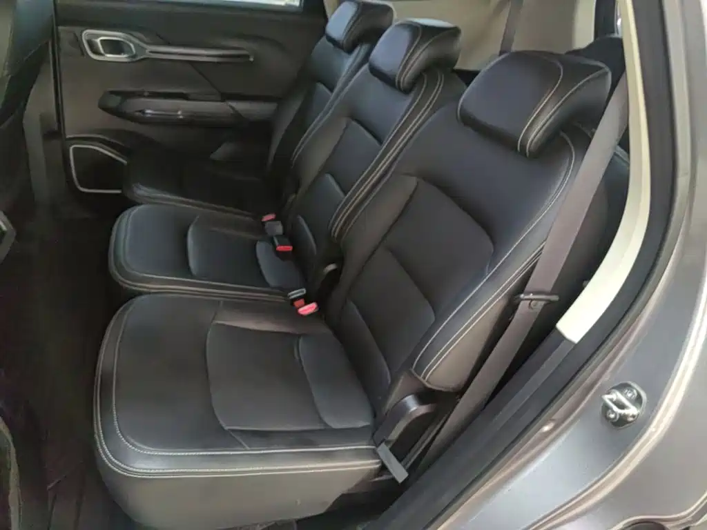 Geely Haoyue — миниатюра 17