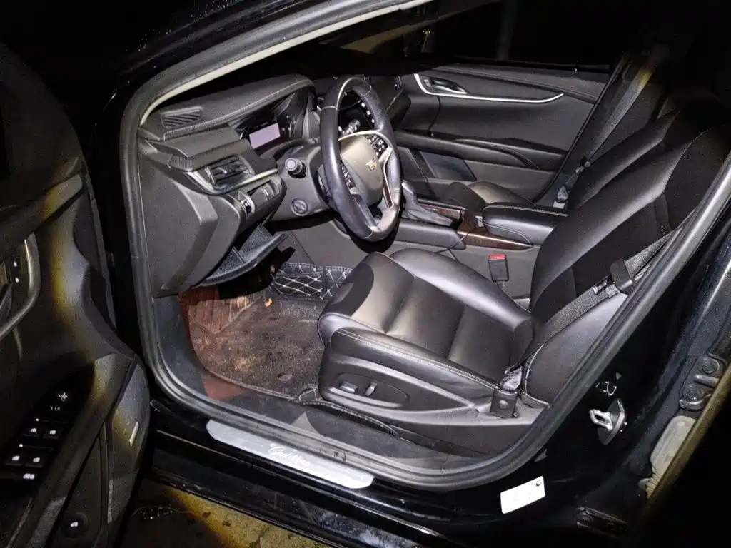 Cadillac XTS — миниатюра 17