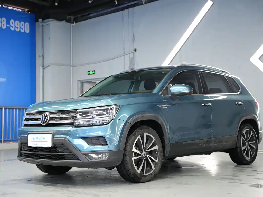 Volkswagen Tharu 2020