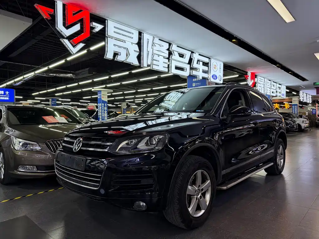 Volkswagen Touareg 2012