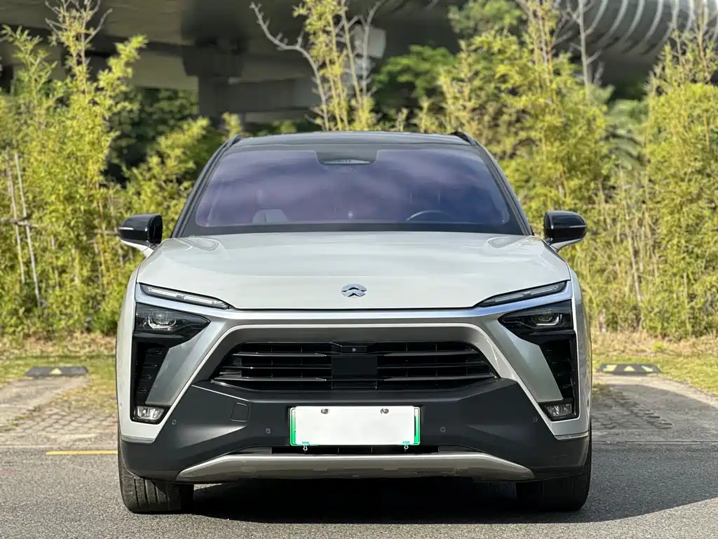 NIO NIO ES8