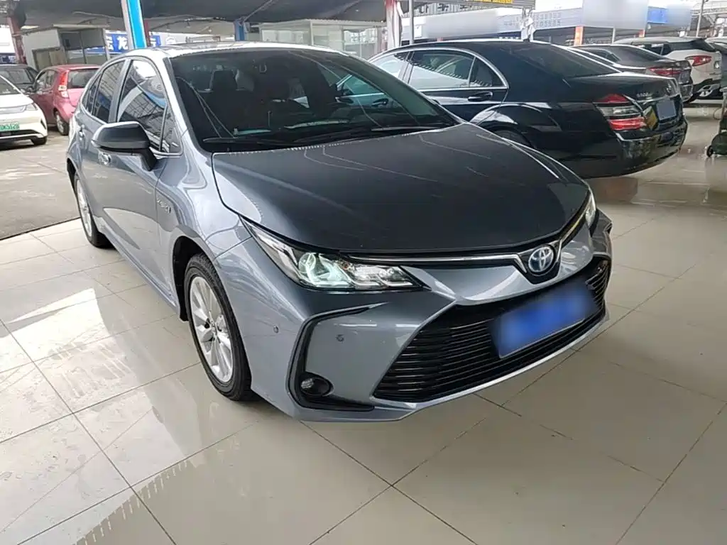 Toyota Corolla — миниатюра 4