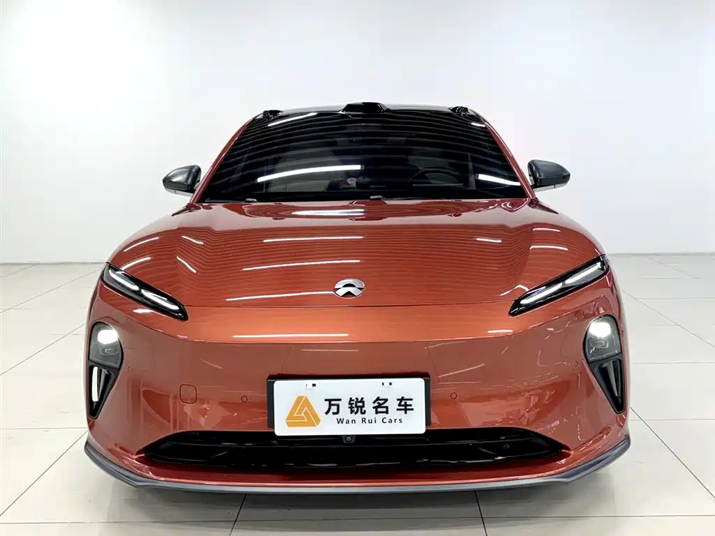 NIO NIO ET5