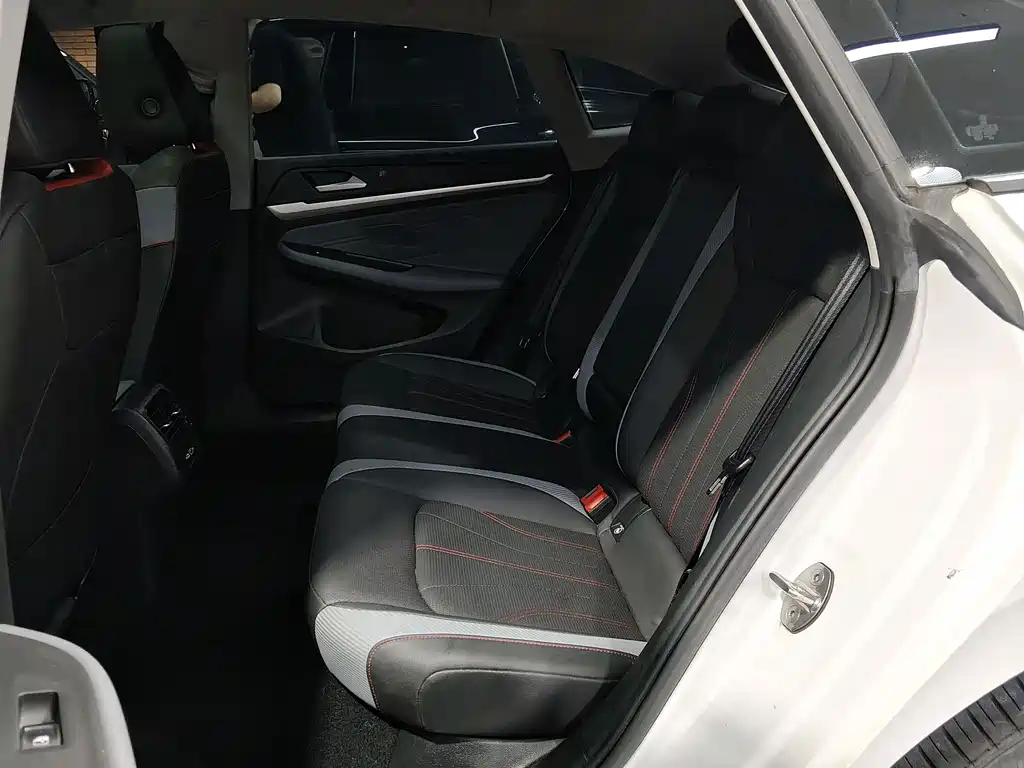 Volkswagen Lamando — миниатюра 11