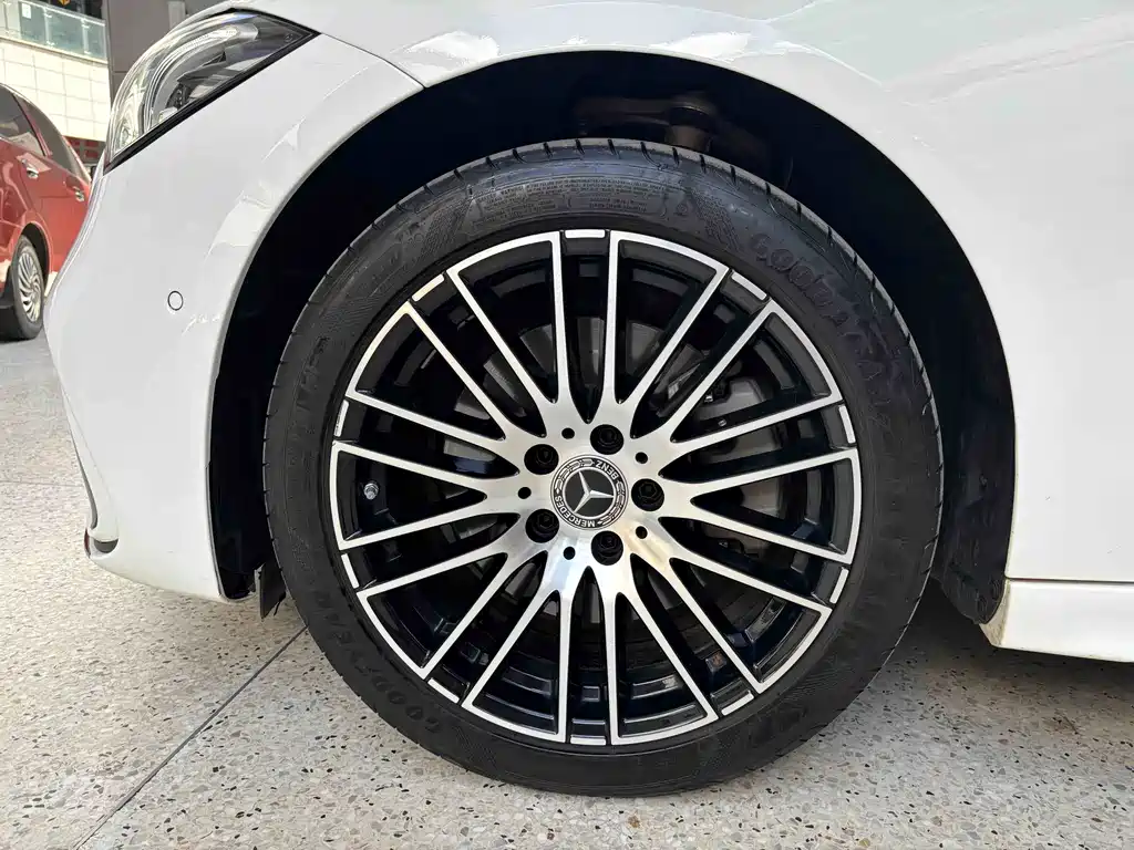Mercedes-Benz C-Class — миниатюра 25