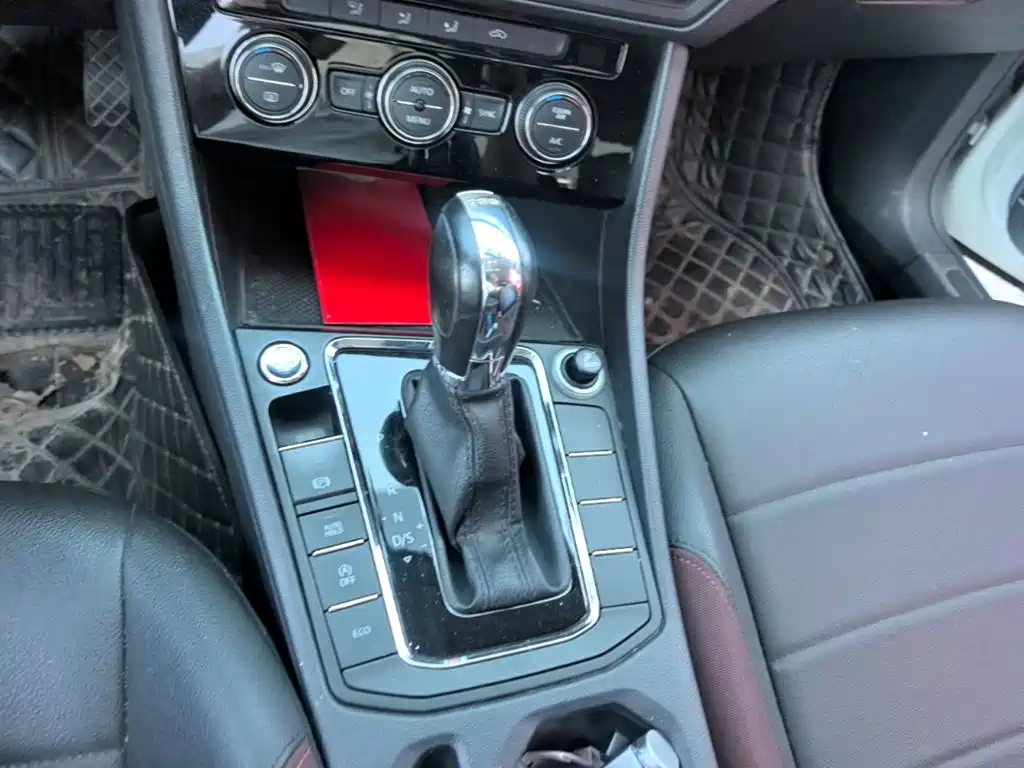 Volkswagen Bora — миниатюра 14