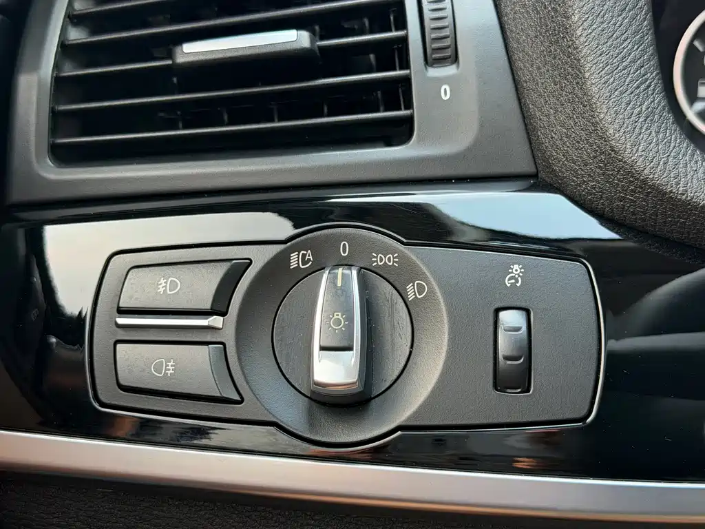 BMW X3 (Import) — миниатюра 17
