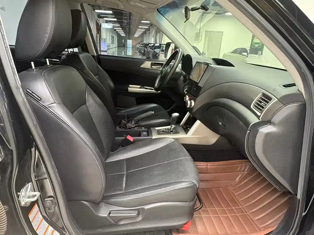 Subaru Forester — миниатюра 12