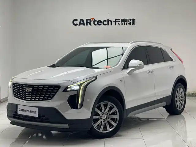 CADILLAC  XT4 2020