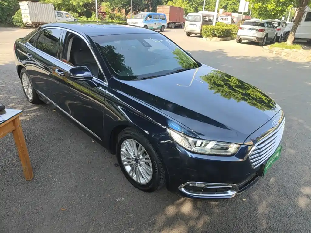 Ford Taurus — миниатюра 4