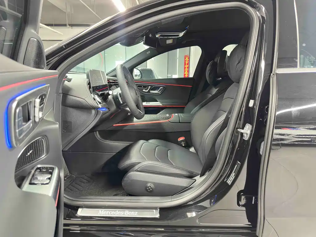 Mercedes-Benz E-Class E 2024 E 350 e L Sport
