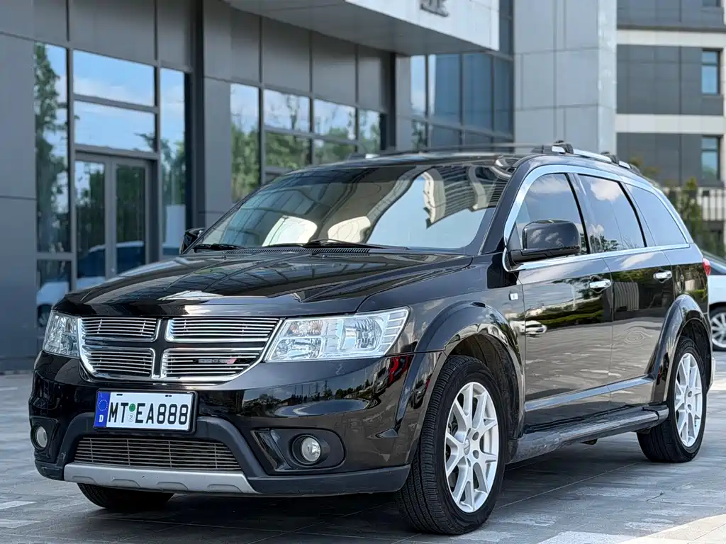 Купить Dodge Journey