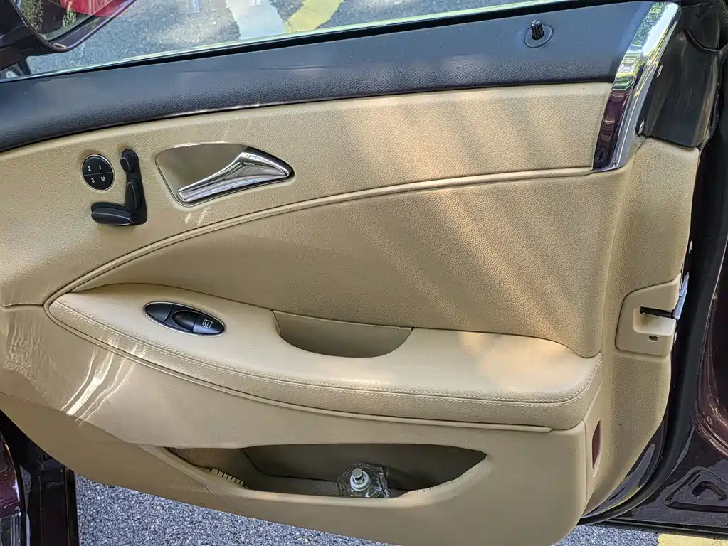 Mercedes-Benz CLS — миниатюра 18