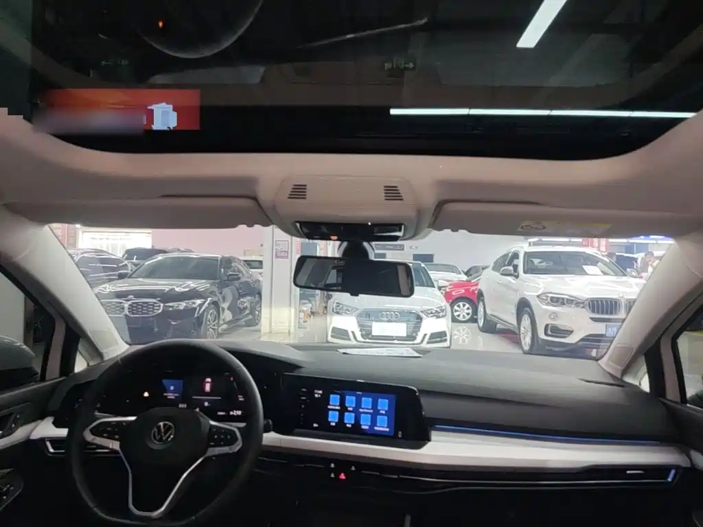 Volkswagen Golf — миниатюра 18