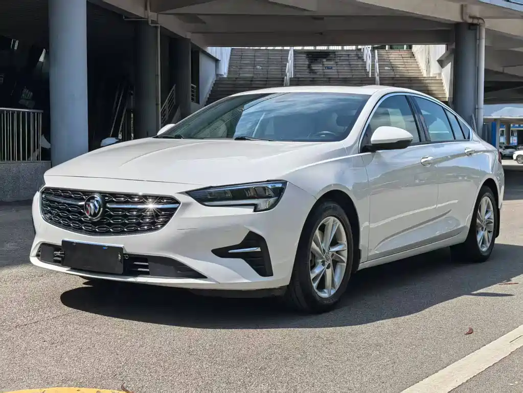 Buick Regal 2021