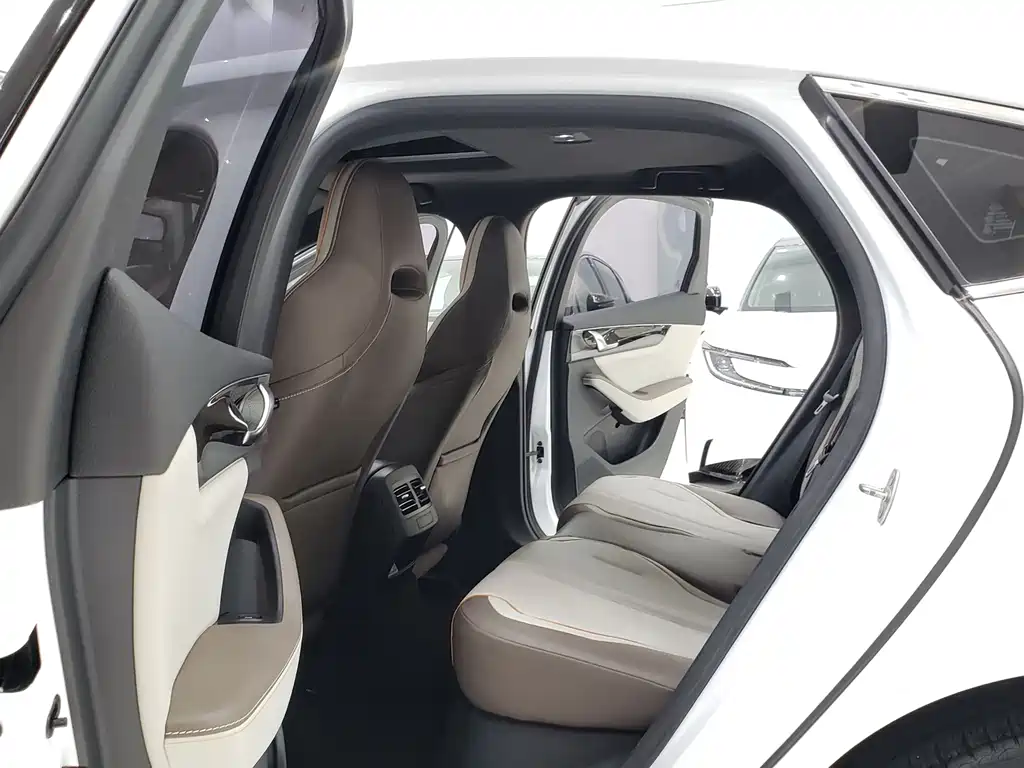 BYD Qin PLUS — миниатюра 7