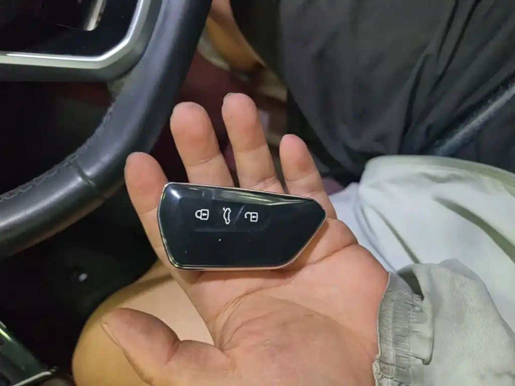 Volkswagen ID.6 X — миниатюра 9