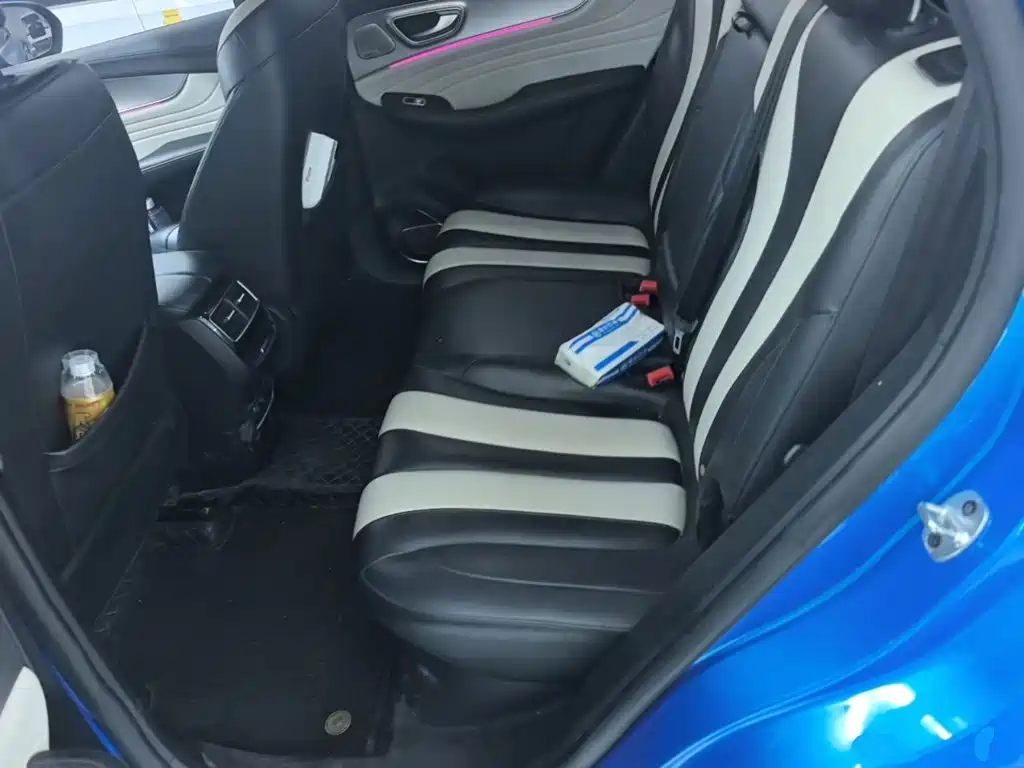 Roewe RX5 MAX — миниатюра 17