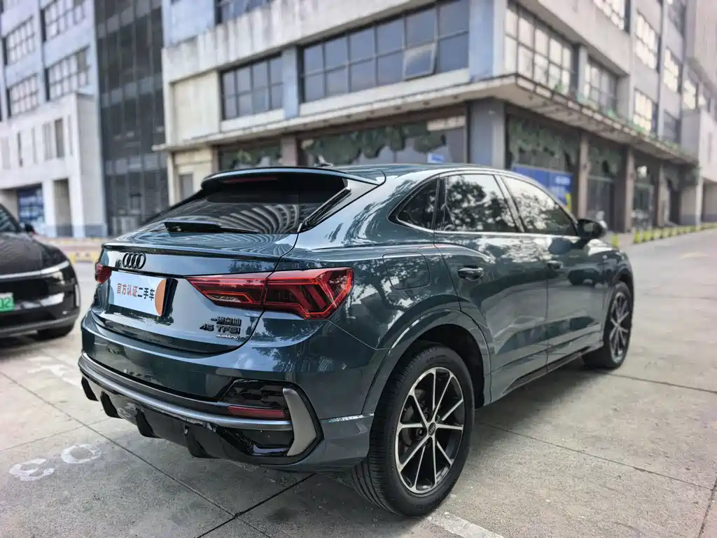 Audi Q3 Sportback — миниатюра 9