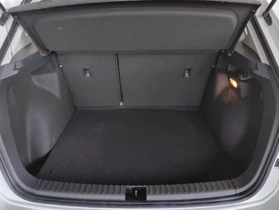 Volkswagen Tharu New Energy — миниатюра 4