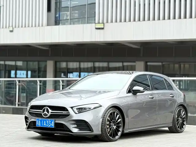 MERCEDES-BENZ A CLASS AMG 2022