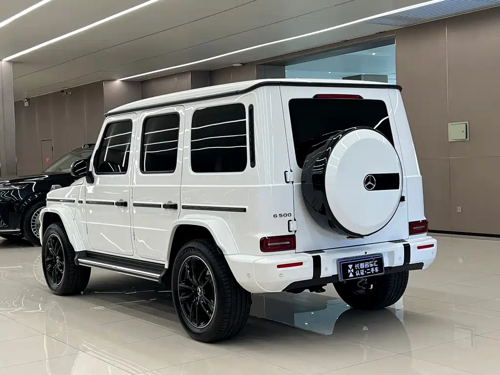 Mercedes-Benz G-Class — миниатюра 7