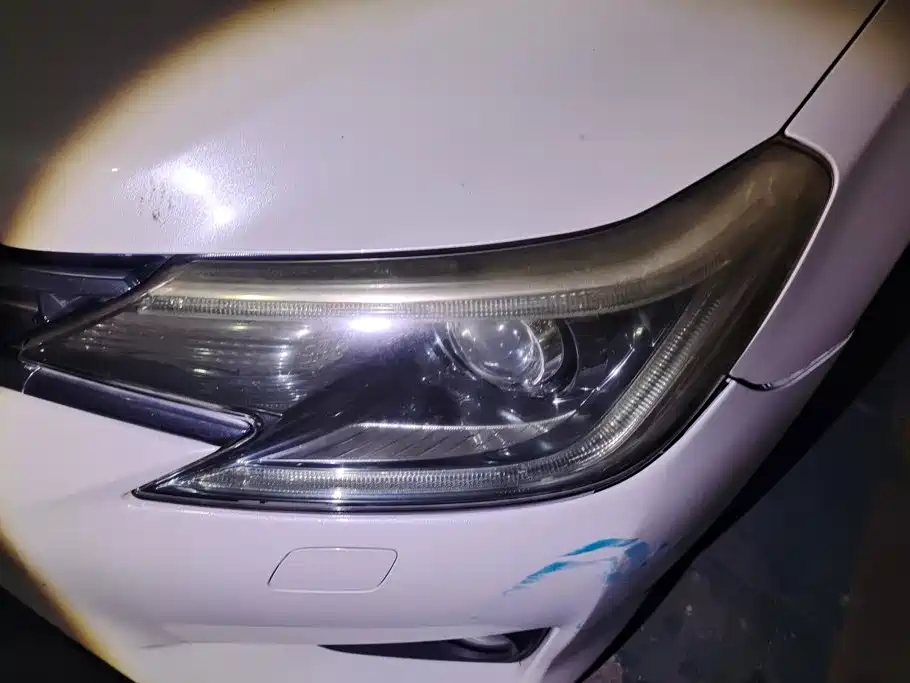 Toyota Reiz — миниатюра 5
