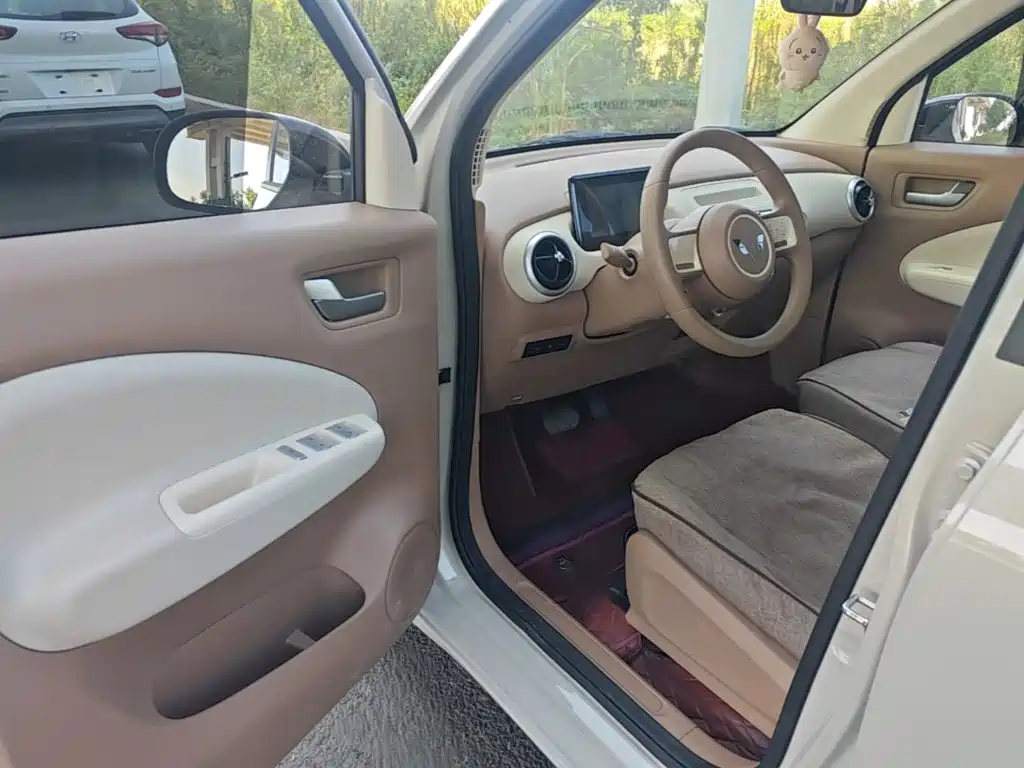 Wuling MINIEV — миниатюра 16