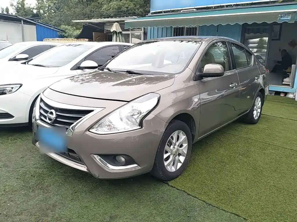 Nissan Sunny — миниатюра 2