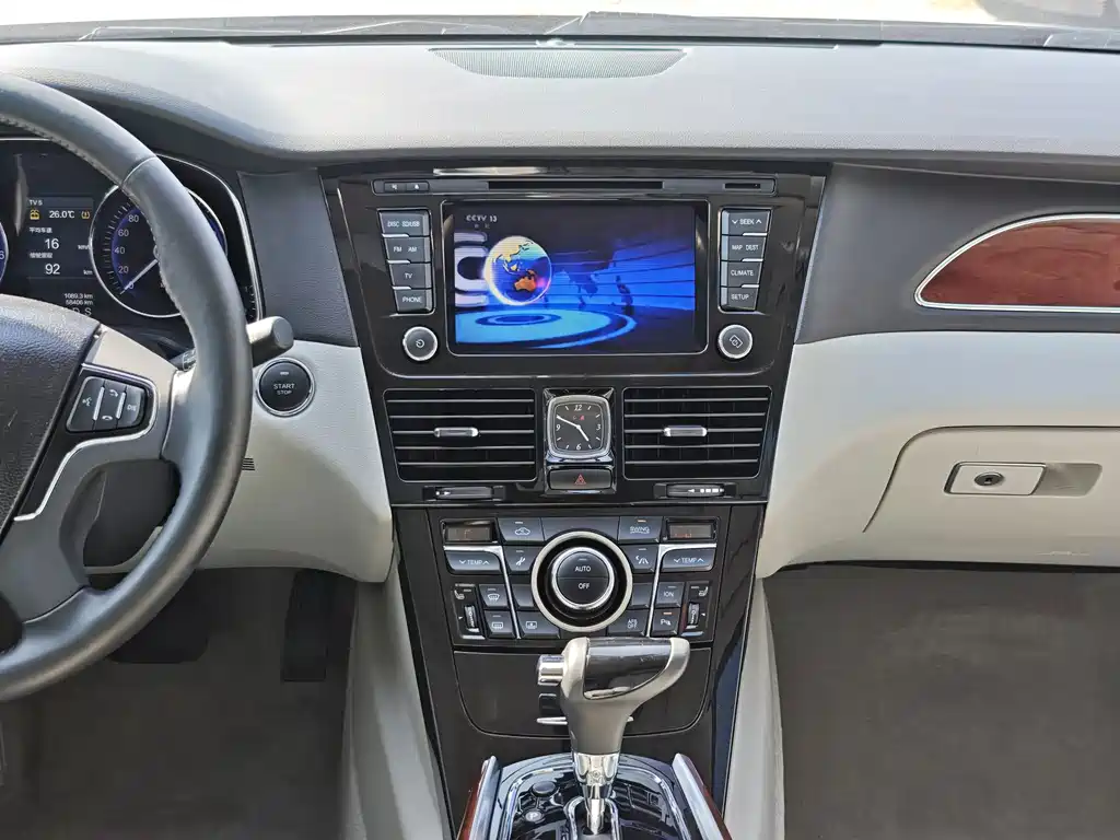 Hongqi Hongqi H7 — миниатюра 13