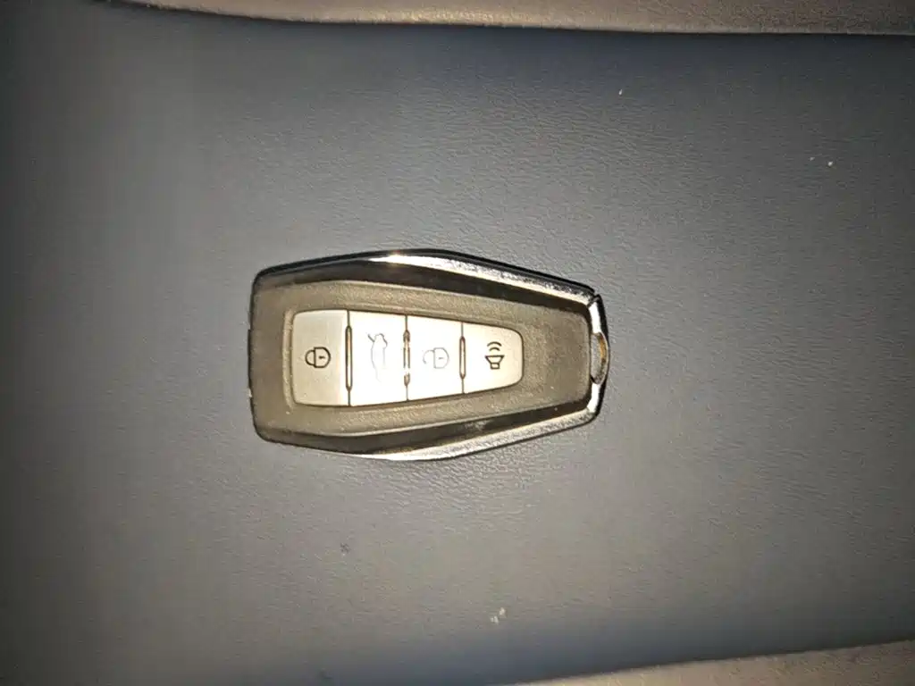 Geely E Firefly E 2023 401KM 5 мест
