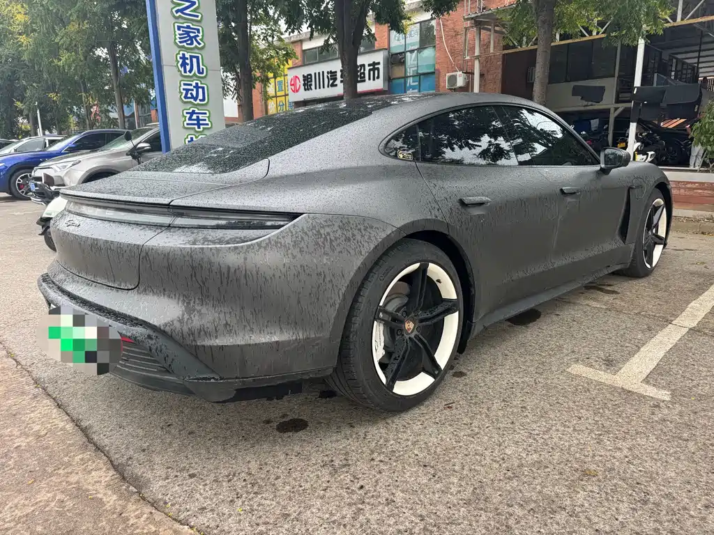 Porsche Taycan — миниатюра 14