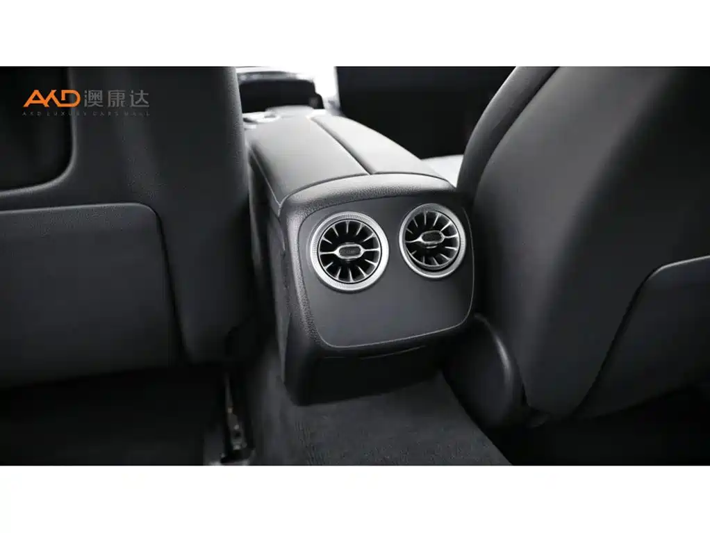 Mercedes-Benz E-Class (Import) — миниатюра 9