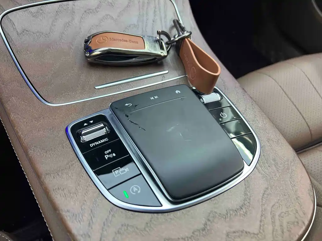 Mercedes-Benz E-Class E 2023 E 260 L