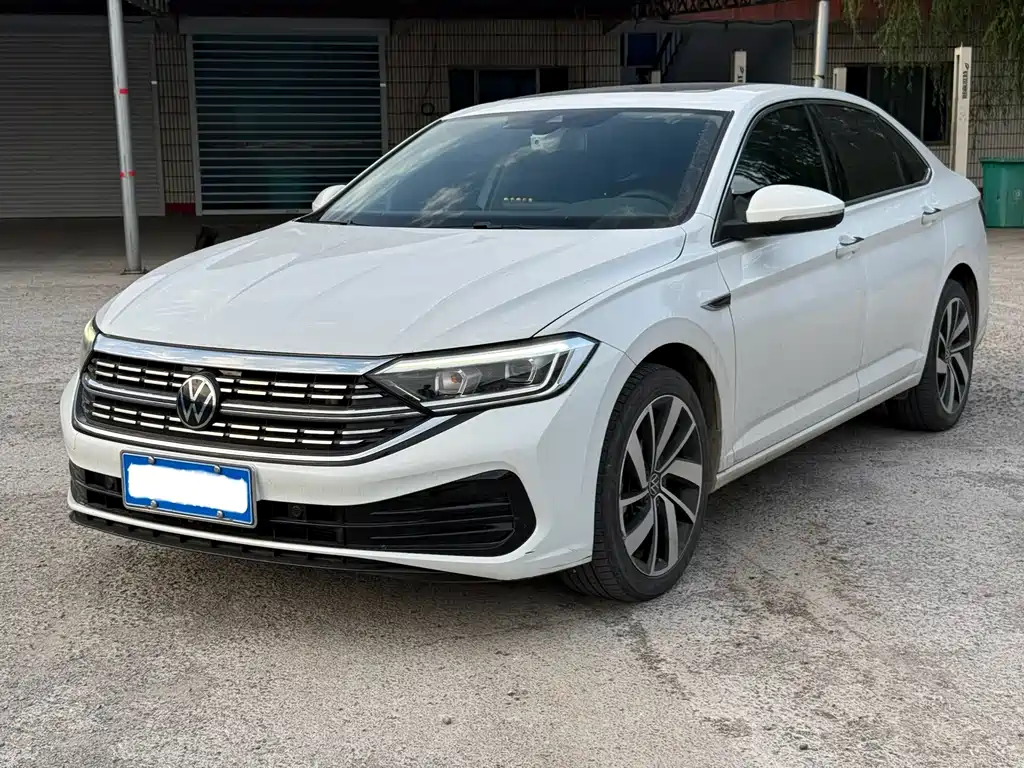 Volkswagen Sagitar 2023