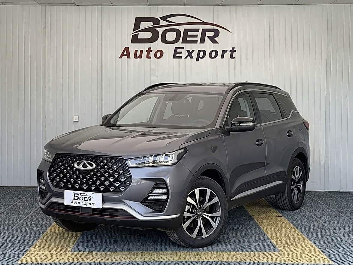 CHERY Tiggo 7 1.5 л 2023 г. Серебристо-серый, пробег 32000 км